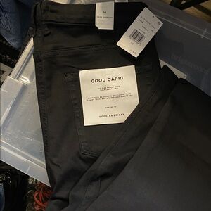 Good American Good Capri Black NWT - 16